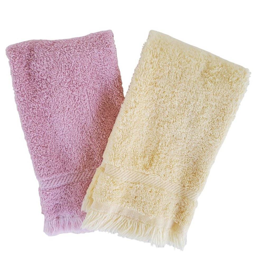 Vintage Fringed Guest Towels Yellow & Pink Sears Cannon Mills 10.25" x 16.5"